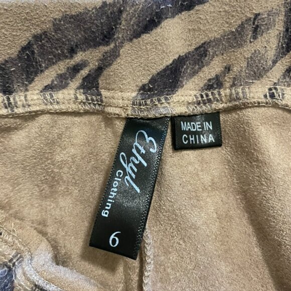 Tiger pattern pull-on pant/legging - Picture 2 of 2